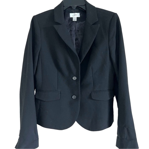 LOFT Jackets & Blazers - Loft Size 6 Blazer Black Two Button suit jacket